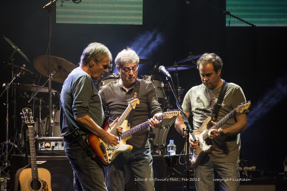 10CC   , 2015 .