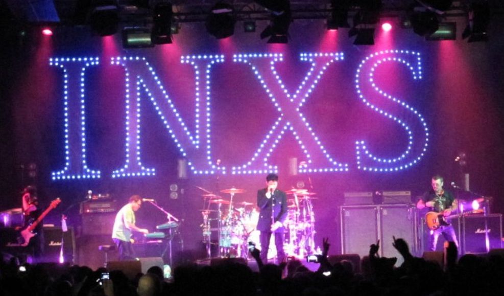  INXS. -