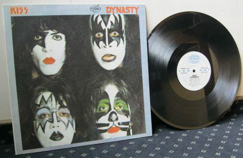 Kiss 1979 Dynasty, 