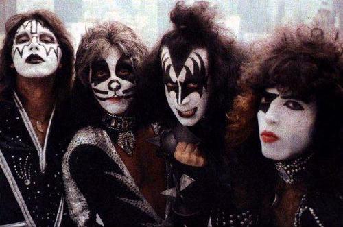 Kiss, 1976 