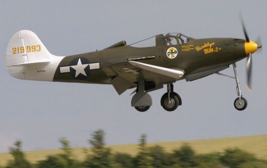 Bell P-39 Airacobra ()