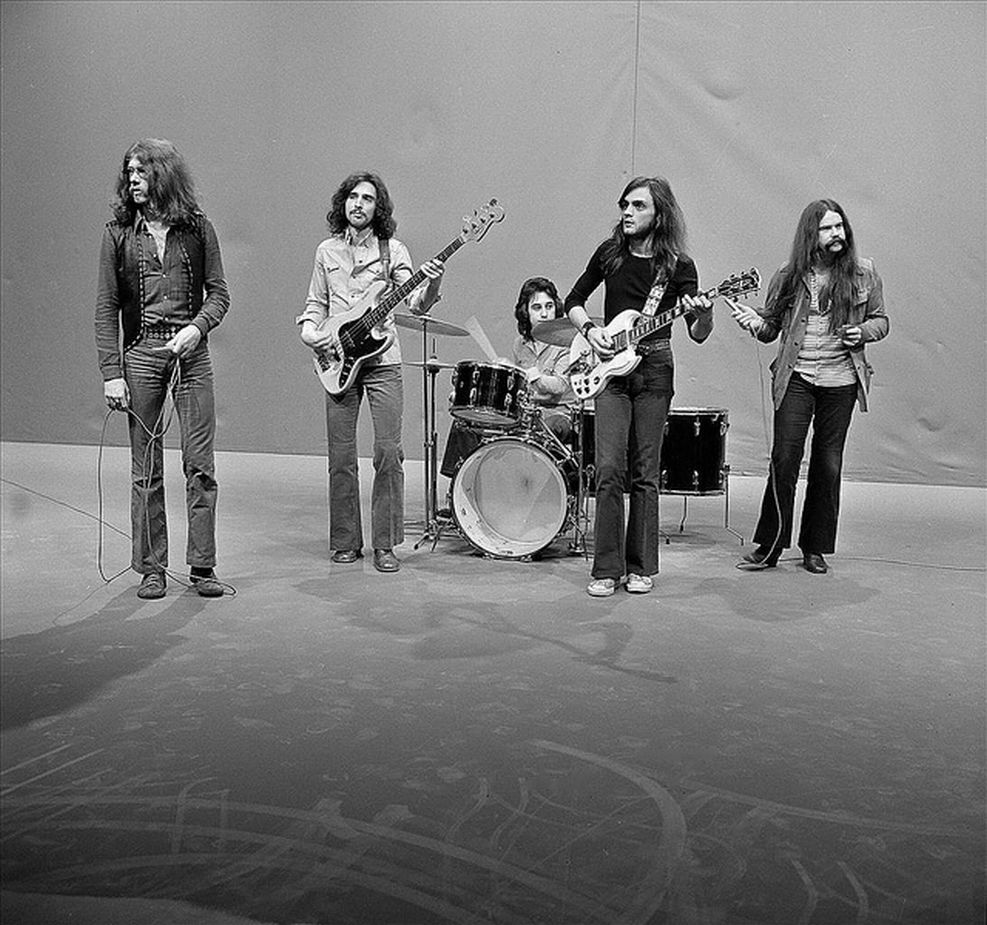 -- Livin' Blues  1969- 